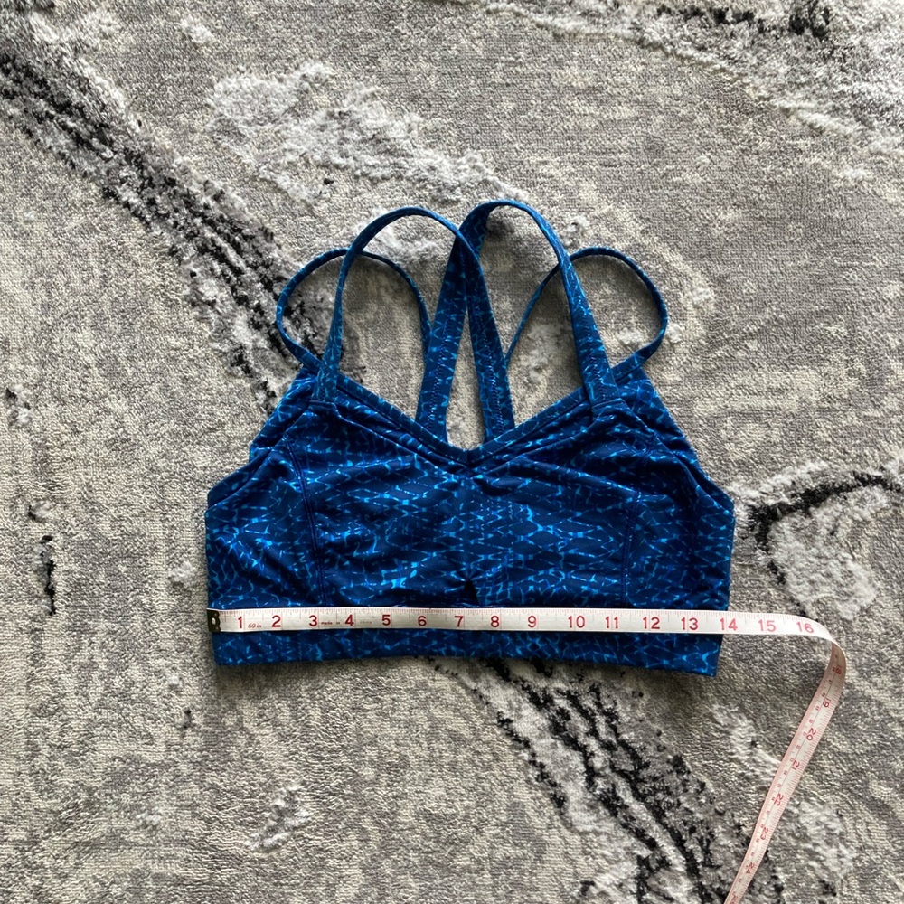 lululemon athletica Blue Strappy Sports Bra Size 10